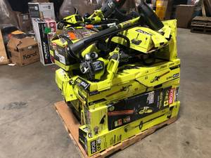 Mix Lot of Ryobi Outdoor Tools, String Trimmers, Blowers etc Review all pictures Customer returns