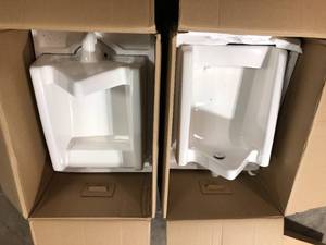 American Standard Washbrook FloWise Top Spud 0.125 GPF Urinal in White - Lot of 2 Review all pictures