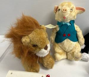 Group Of Misc. Vintage Toys Including Tin Cars, Star Wars And More