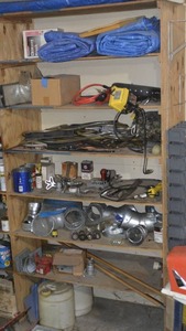 lot 149 image: CONTENTS OF RIGHT SHELVES