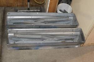 lot 93 image: 2 FOLDABLE HORSES