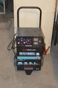 lot 88 image: SCHUMACHER WHEELED BATTERY CHARGER