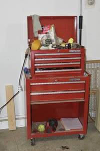 lot 161 image: CRAFTSMAN ROLLING TOOLBOX WITH CONTENTS