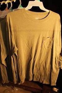 lot 54 image: No Boundaries Mens Shirts (6 Matching)