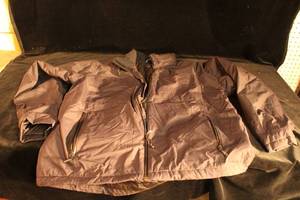 lot 60 image: Lands End Womens Jacket Size L