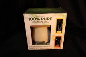 lot 99 image: ScentSationals Essential Oil Diffuser with Oils - New in Box