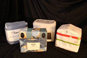 lot 151 image: Lot of 4 King Sized Sheet Sets
