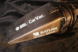 lot 174 image: Black and Decker Car Vac