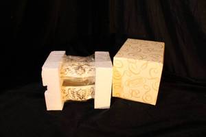 lot 179 image: The San Francisco Company Anniversary Dove Trinket Box - New in Box