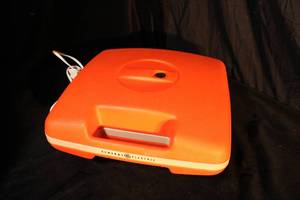 lot 206 image: General Electric Retro Record Player