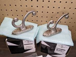 lot 172 image: Set of 2 Alno Ribbon & Reed Traditional Victorian Double Prong Single Wall Mount Solid Brass Bath RobeTowel Hooks in Satin Nickel Finish