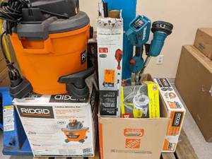 lot 200 image: Pallet of Repairables, Includes Power Tools and Shop Equipment