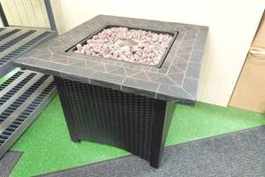 lot 251 image: Propane Patio Fire Table with Cover