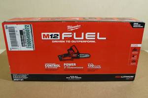 lot 4 image: Milwaukee M12 Fuel Hatchet 6 Pruning Saw Kit
