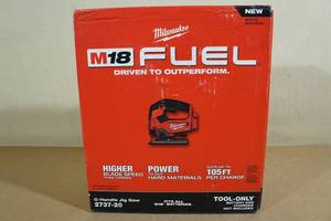 lot 8 image: Milwaukee M18 Fuel D-Handle Cordless Jig Saw -Tool Only