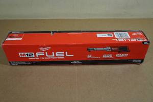 lot 16 image: Milwaukee M12 Fuel 38 Extended Reach Ratchet -Tool Only
