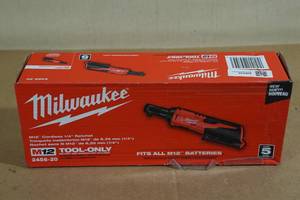 lot 17 image: Milwaukee M12 Cordless 14 Ratchet -Tool Only