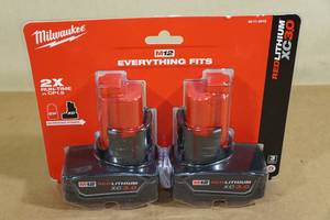 lot 22 image: Milwaukee M12 XC 3.0 Red Lithium Batteries