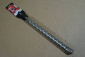 lot 39 image: Milwaukee 34x10x12 MX4 SDS Plus Bit