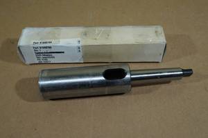 lot 55 image: #4MT-#3MT Morse Taper Extension Socket