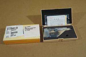 lot 60 image: Mitutoyo 0-1 .001 Outside Disc Micrometer