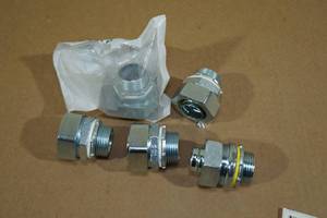 lot 96 image: 5- 34 Straight Steel Liquid Tight Connectors