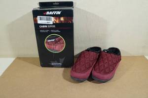 lot 140 image: Baffin Insulated Cabin Slippers - XL