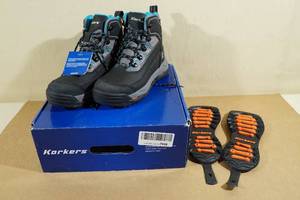 lot 144 image: Korkers Verglas Ridge Winter Boots - Womens 8
