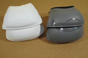 lot 167 image: Professionals Choice Spartan II Bell Boots - XL