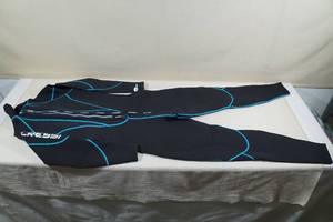 lot 186 image: Cressi Maya Long 2.5mm Wet Suit - Womens L4