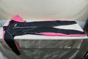 lot 190 image: Cressi Lido Long 2mm Wet Suit - Womens XXL6
