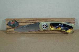 lot 263 image: Large Limited Edition Sturgis 06 Lock Back Folding Knife - 17 Long