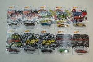 Hot Wheels Camaro car set
