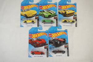 Hot Wheels Roadsters car