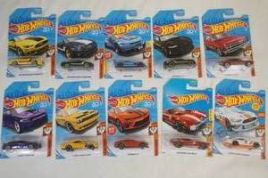 Hot Wheel Muscle Mania cars