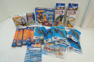 Hot Wheel track, Track Builder Systems