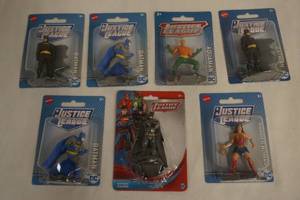 Mattel  Justice League cake toppers