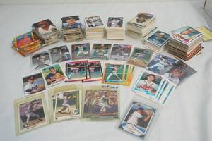Tom Glavine baseball cards