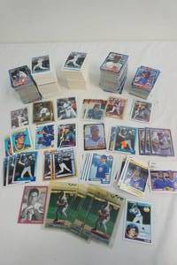 Ryne Sandberg baseball cards and assortment