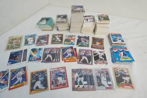 Rafael Palmeiro baseball cards and assortment