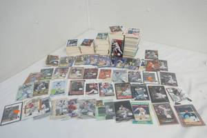 Jeff Bagwell baseball cards and assortment