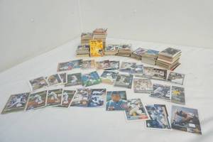 Sammy Sosa baseball cards and assortment