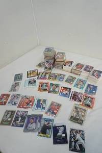 Larry Walker, Robin Young baseball cards and assortment