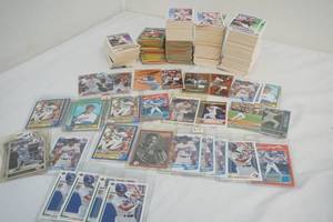 Juan Gonzalez baseball cards and assortment