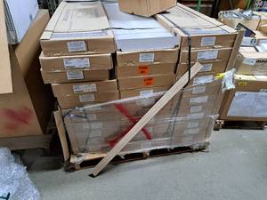 lot 79 image: Lot of (1 Pallet  30) Coumbia Lighting Wraparound Ceiling Fixtures 4x2