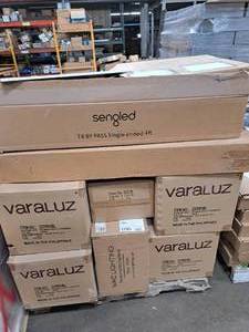 lot 106 image: Lot of (1 Pallet) Lighting Fixtures