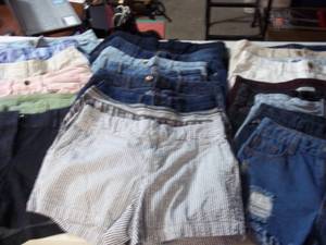 lot 23 image: Shorts