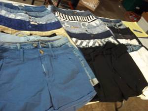 lot 24 image: Shorts