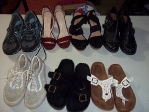 lot 49 image: Shoes