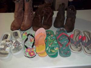 lot 51 image: Shoes